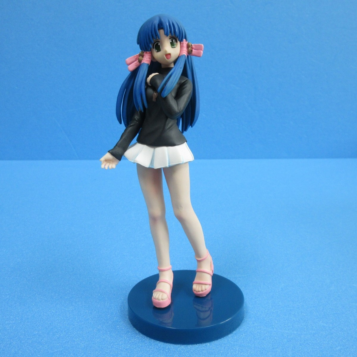 Aoba Kozue - Full Body
