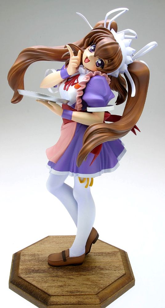 Aizawa Tomomi - Full Body