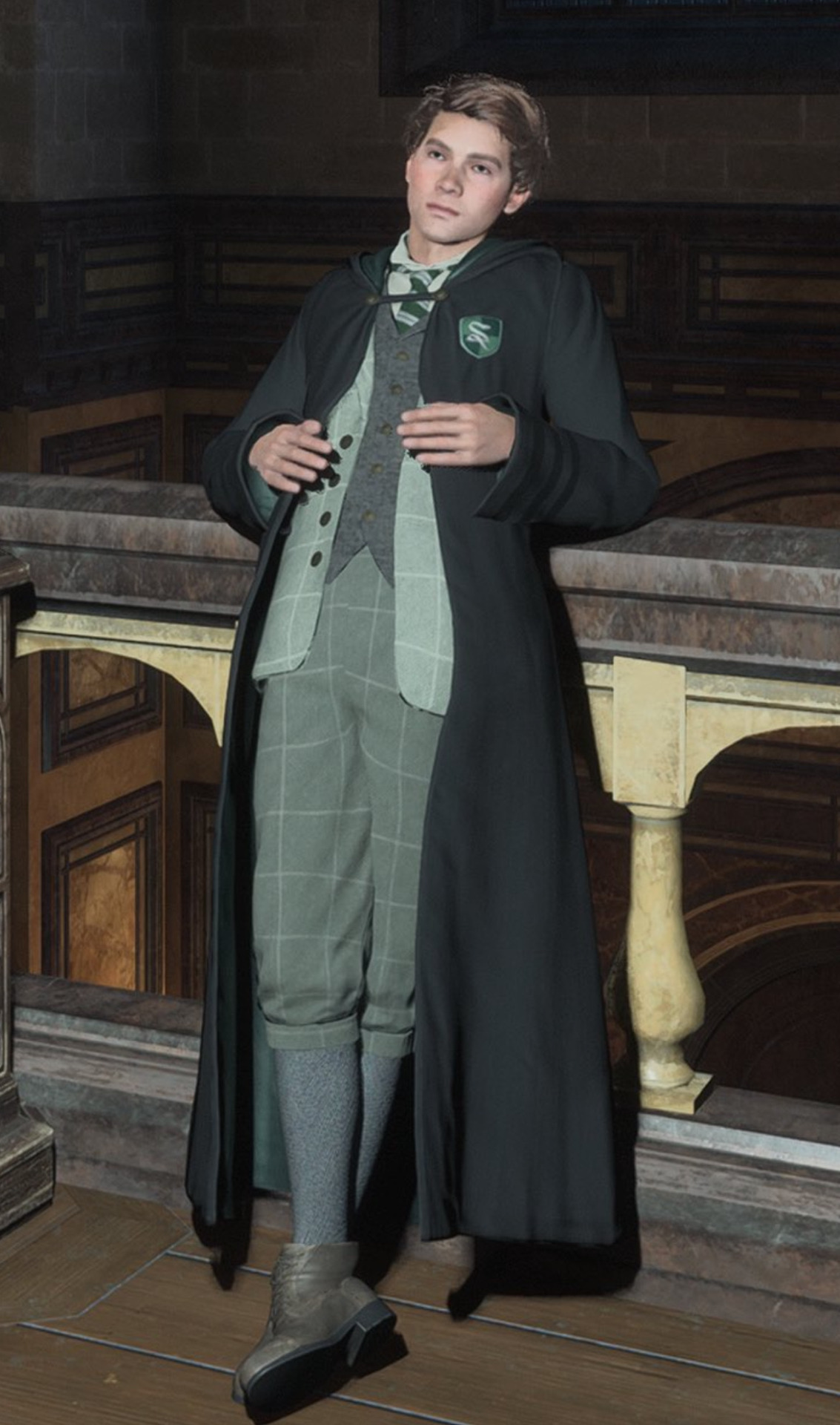 Sebastian Sallow - Full Body
