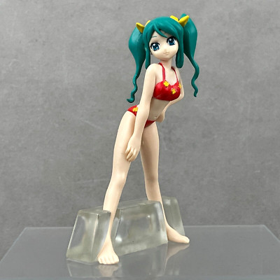 Kuroki Manatsu - Full Body