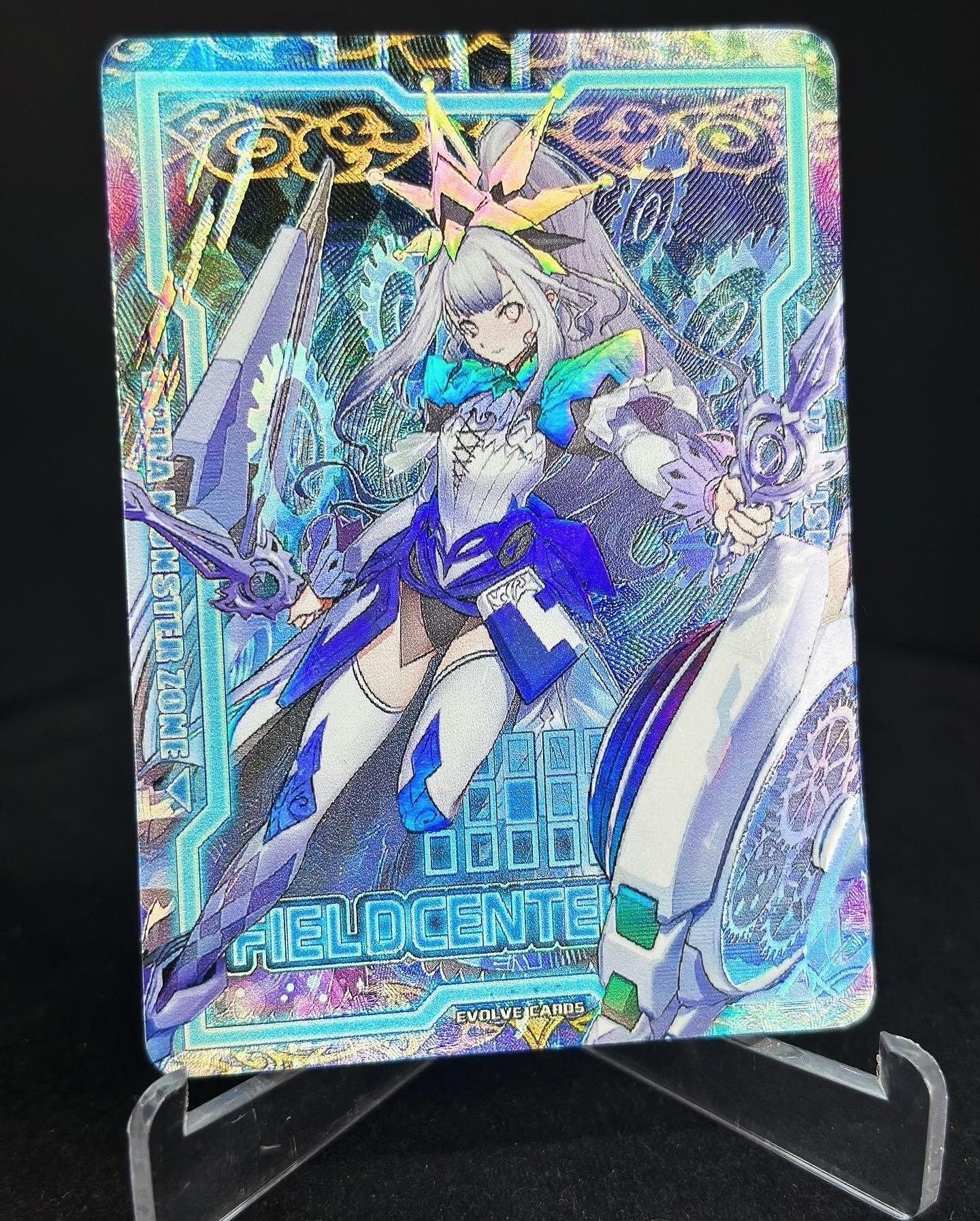 Malice, White Binder - Full Body