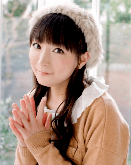 Horie Yui - Full Body
